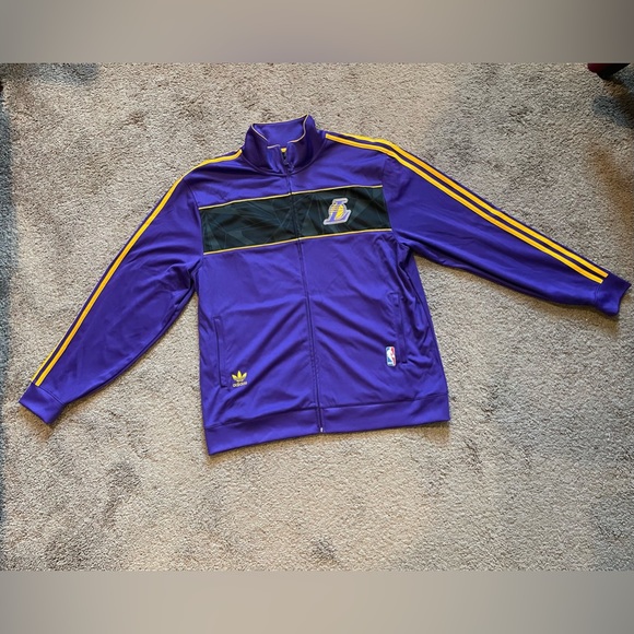 Lakers Shooting Jacket Size X Large - Picture 1 of 2